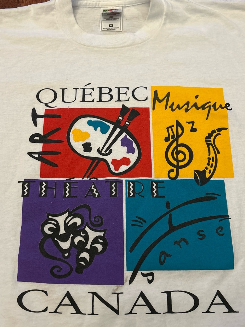 Vintage Quebec Canada Art Music Theatre Graphic Tshirt Size XL